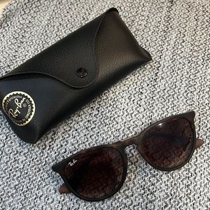 Erika ray ban sunglasses . Not polarized
